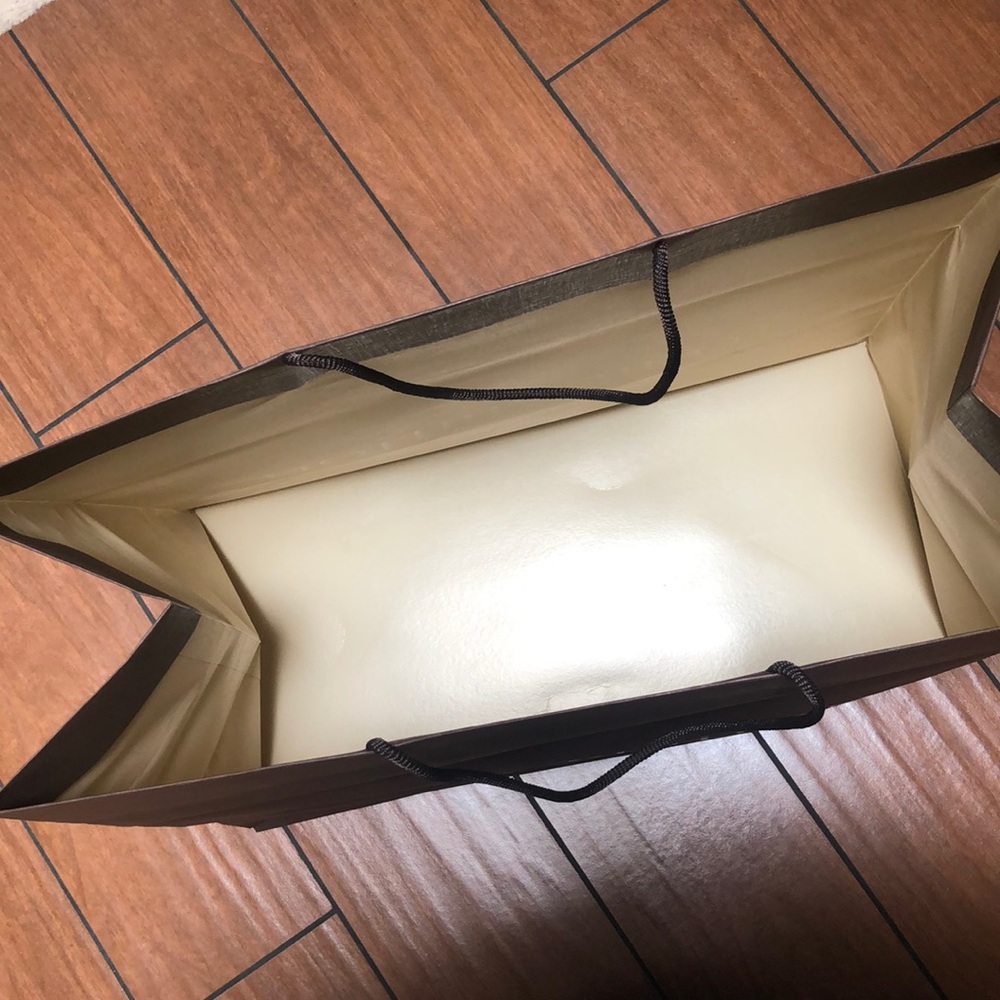 Louis Vuitton Shopping Bag - Picture 3 of 6